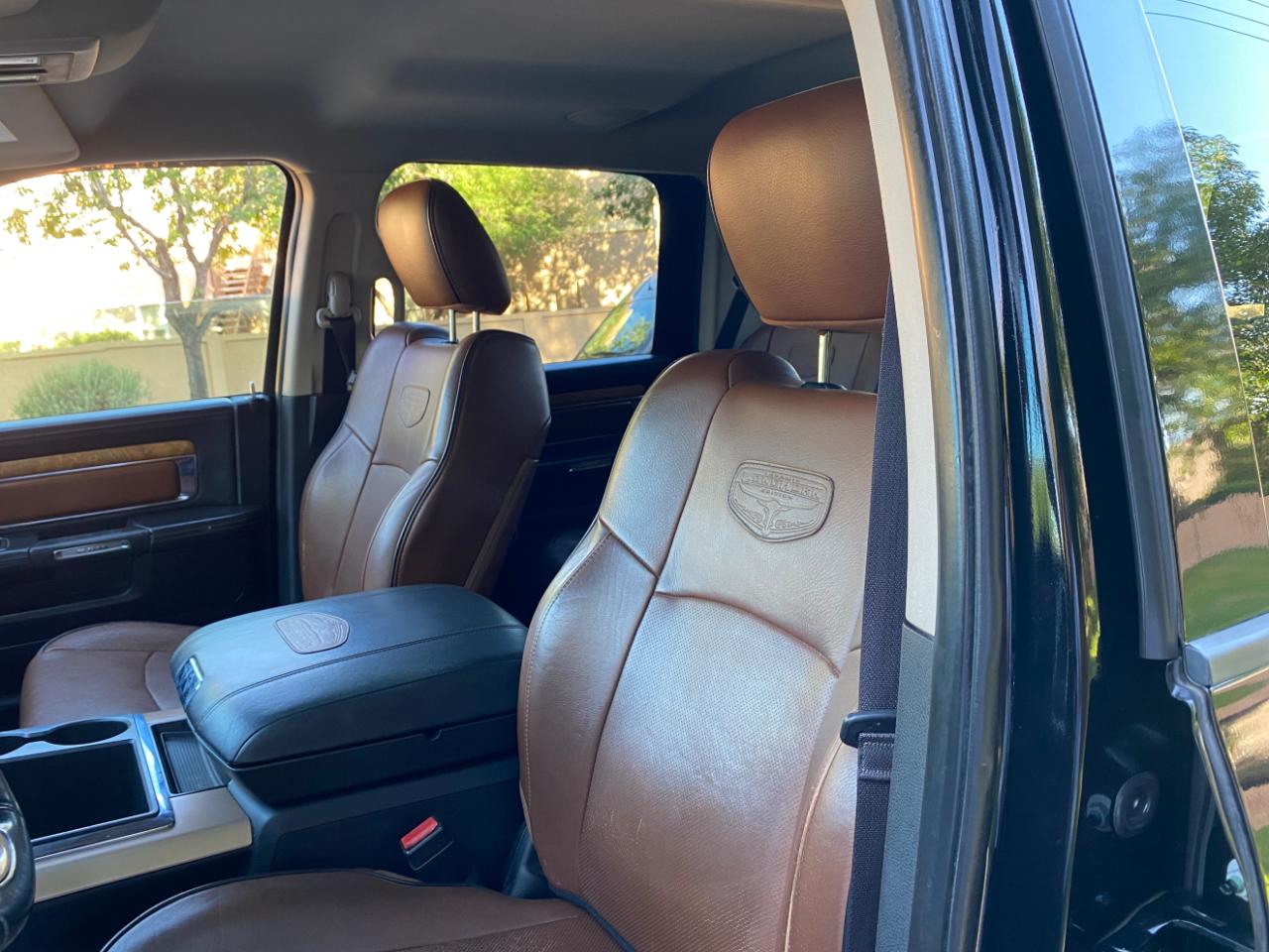 RAM 2500 4WD Crew Cab 149" Laramie Longhorn Edition 2014