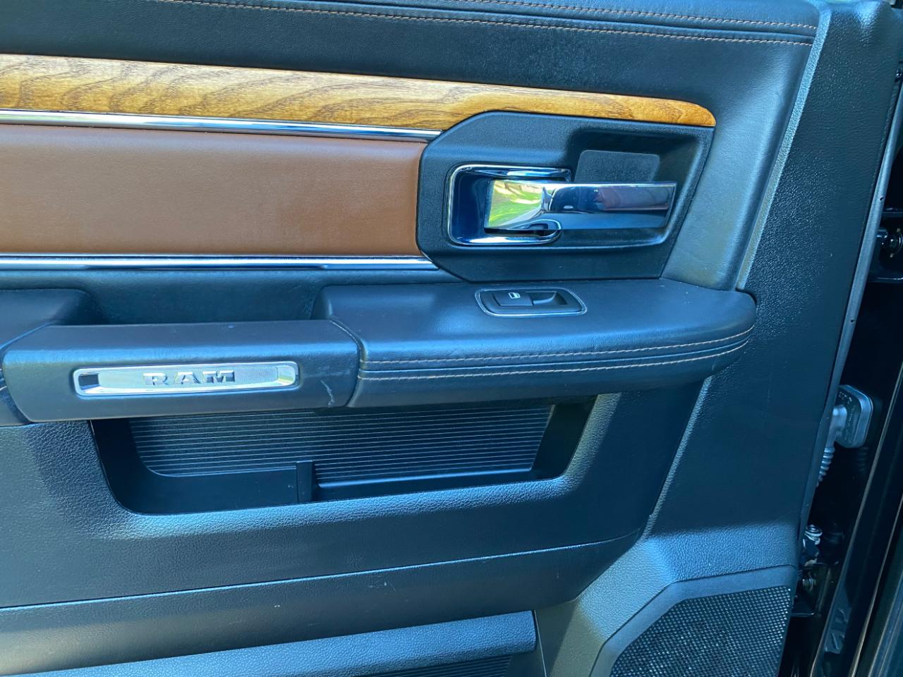 RAM 2500 4WD Crew Cab 149" Laramie Longhorn Edition 2014