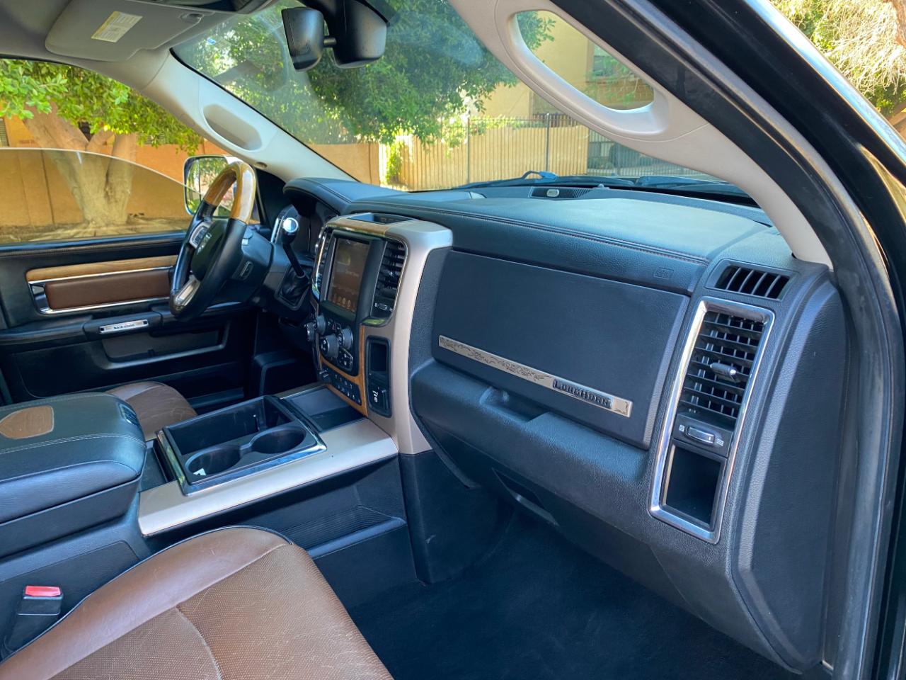 RAM 2500 4WD Crew Cab 149" Laramie Longhorn Edition 2014