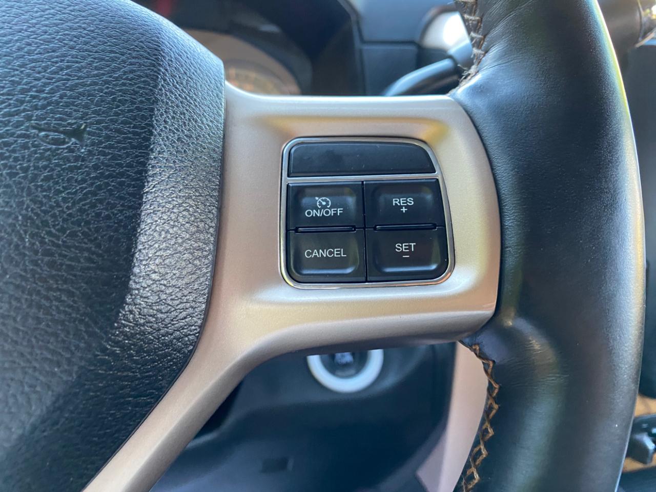 RAM 2500 4WD Crew Cab 149" Laramie Longhorn Edition 2014