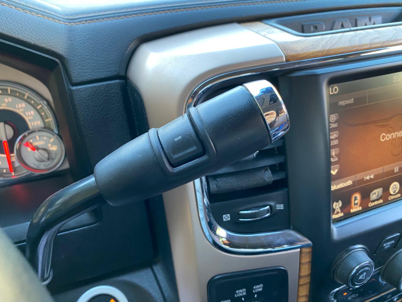 RAM 2500 4WD Crew Cab 149" Laramie Longhorn Edition 2014