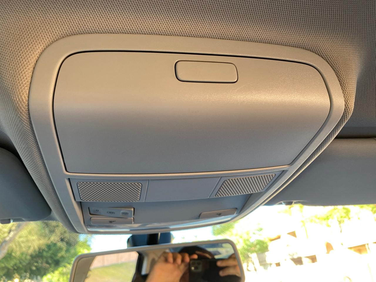 Volkswagen Passat 4dr Sdn 2.5L Auto S PZEV 2012