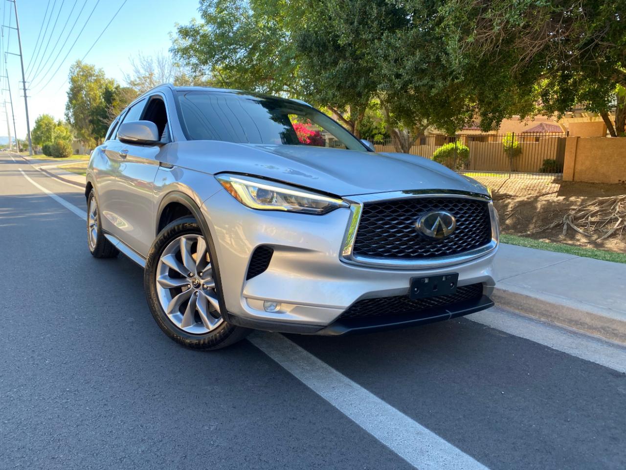 Infiniti QX50 LUXE FWD 2019