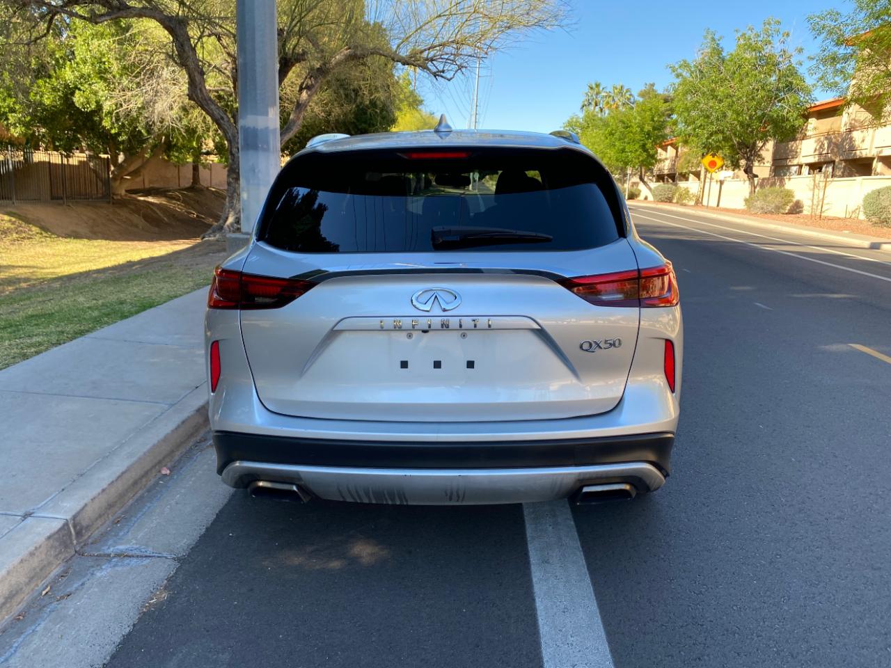 Infiniti QX50 LUXE FWD 2019