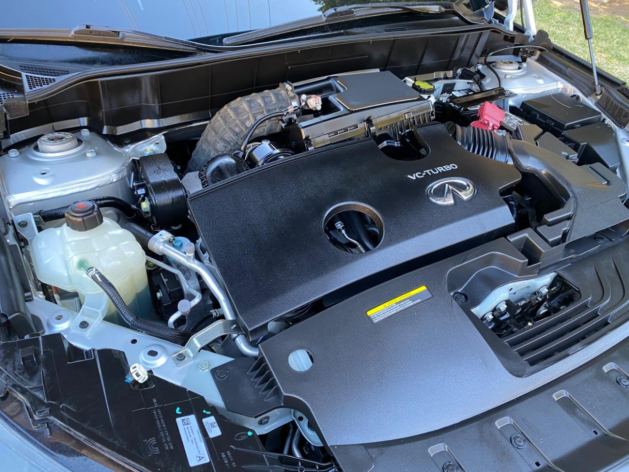 Infiniti QX50 LUXE FWD 2019