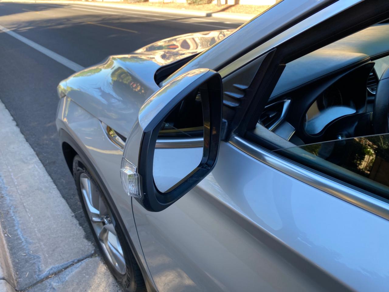 Infiniti QX50 LUXE FWD 2019