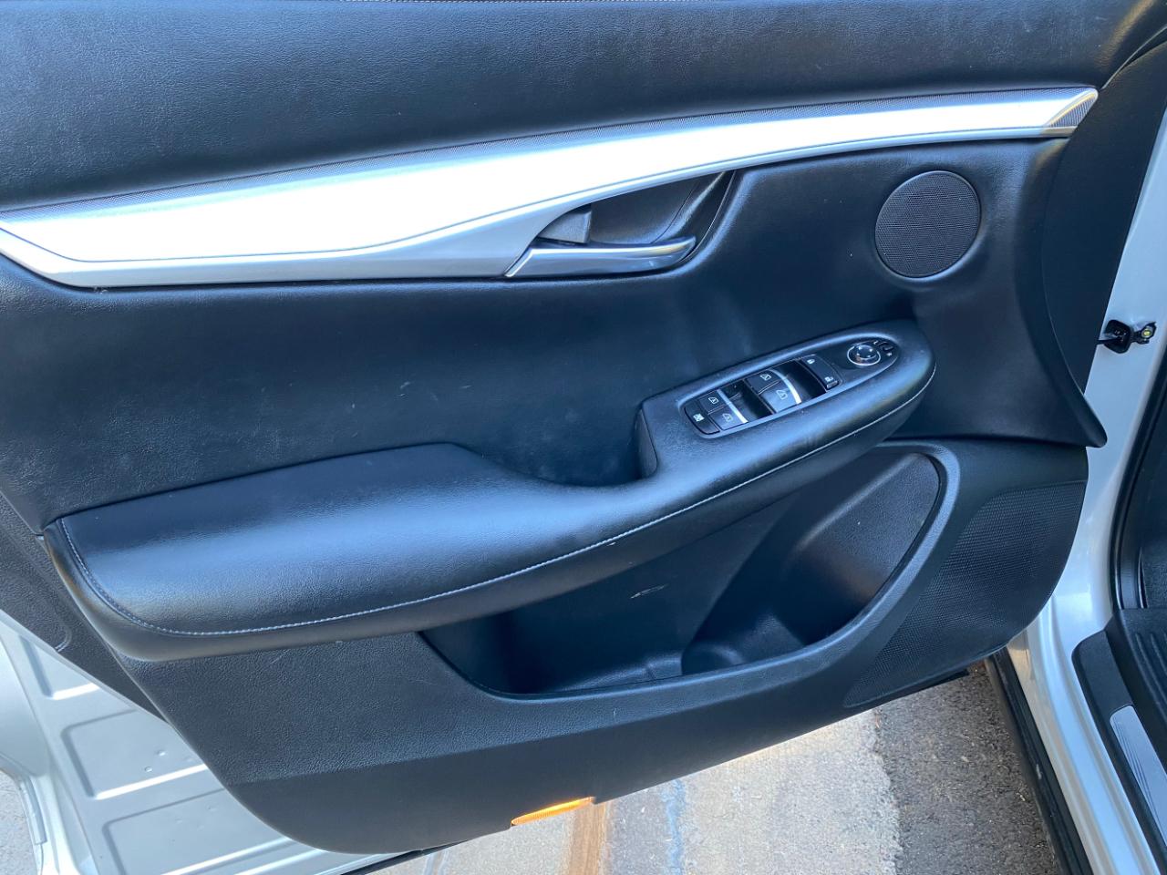 Infiniti QX50 LUXE FWD 2019