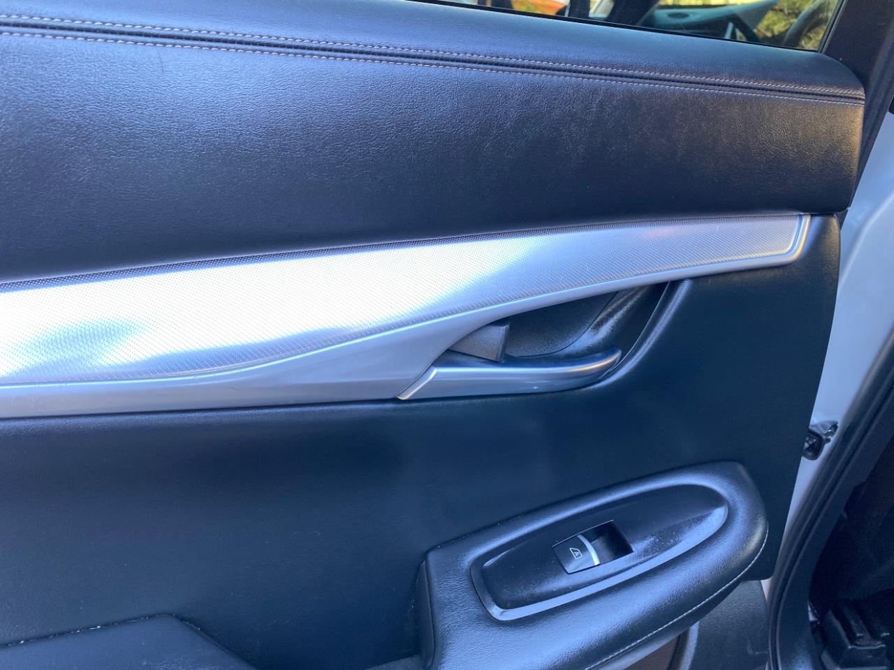 Infiniti QX50 LUXE FWD 2019