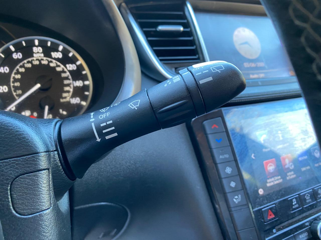 Infiniti QX50 LUXE FWD 2019