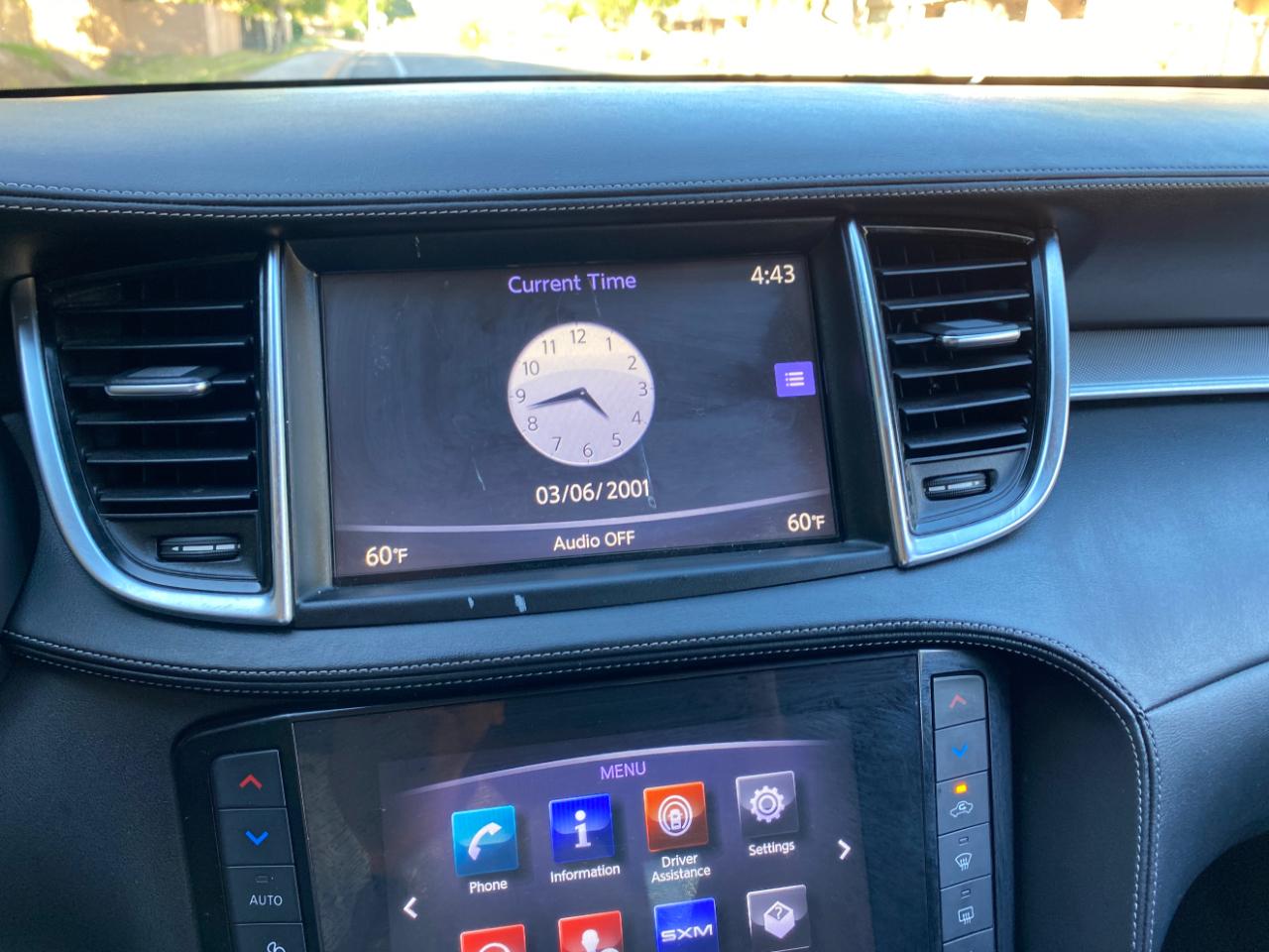 Infiniti QX50 LUXE FWD 2019