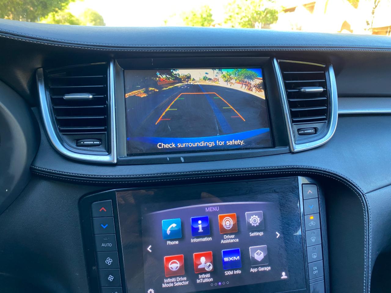 Infiniti QX50 LUXE FWD 2019