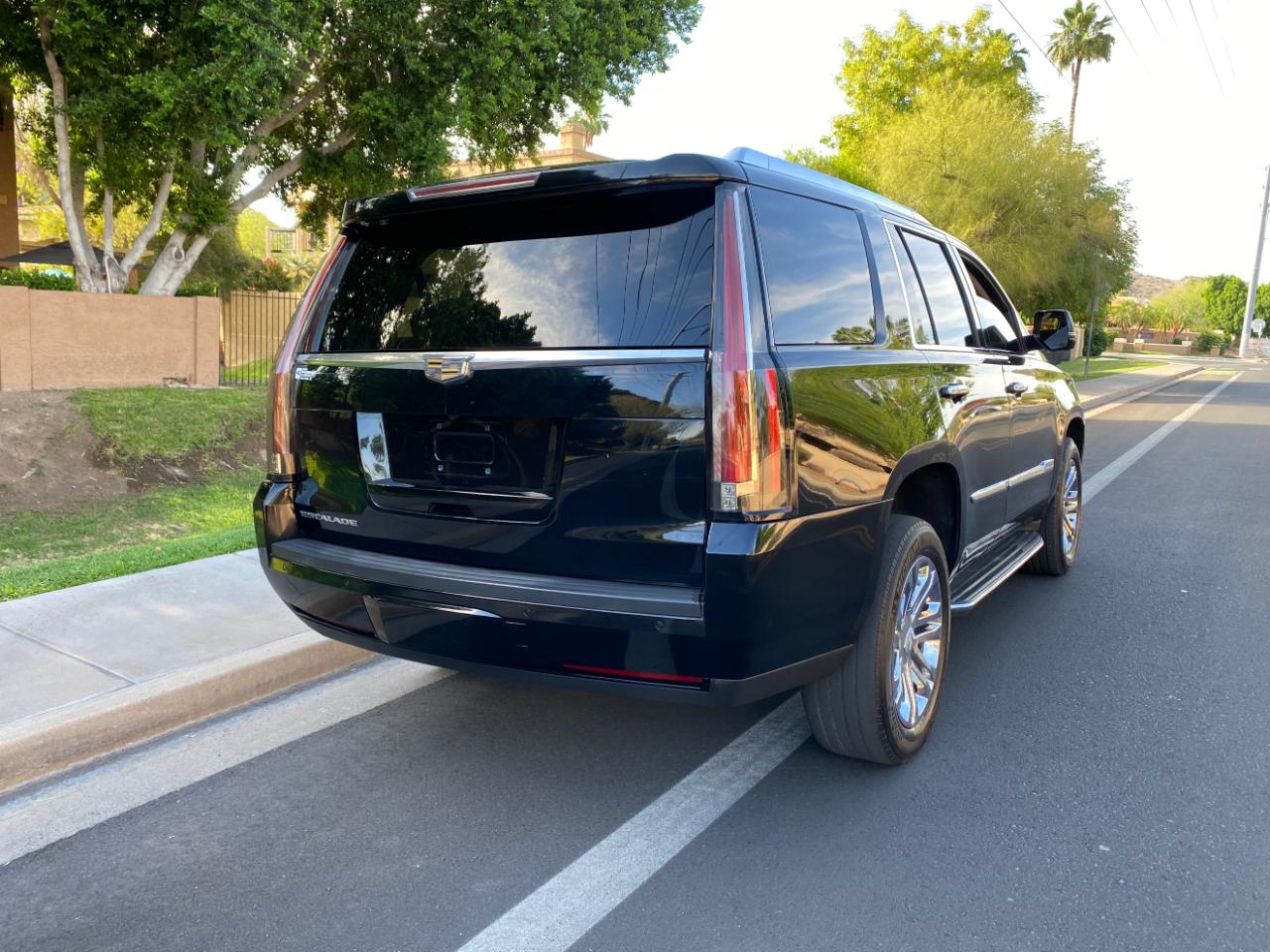 Cadillac Escalade 4WD 2016