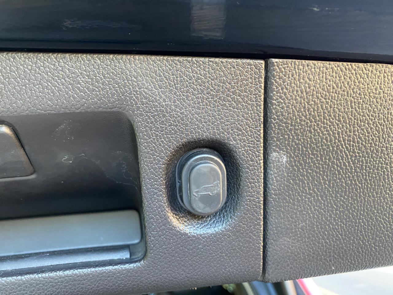 Cadillac Escalade 4WD 2016