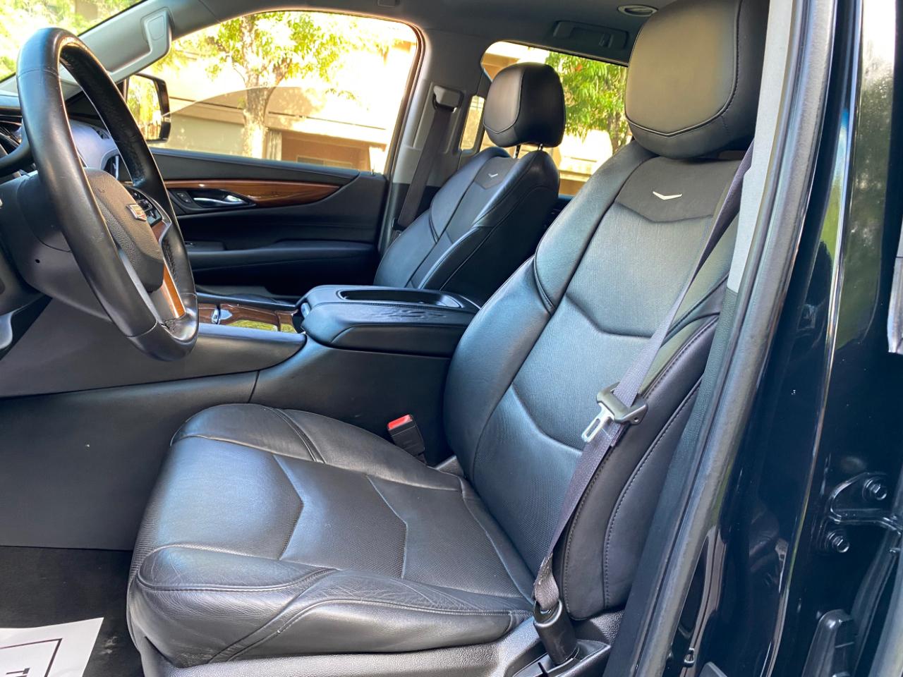 Cadillac Escalade 4WD 2016