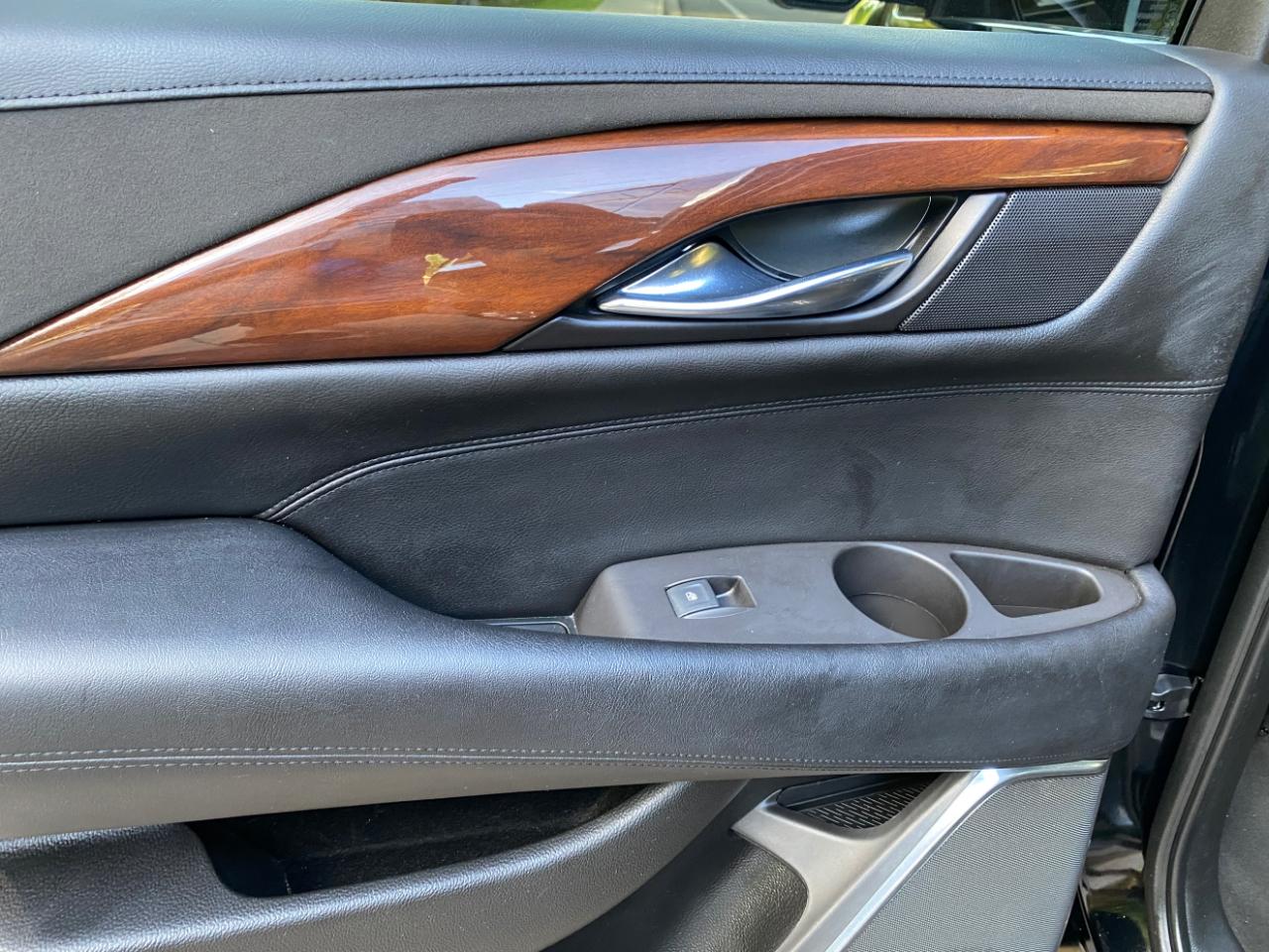 Cadillac Escalade 4WD 2016