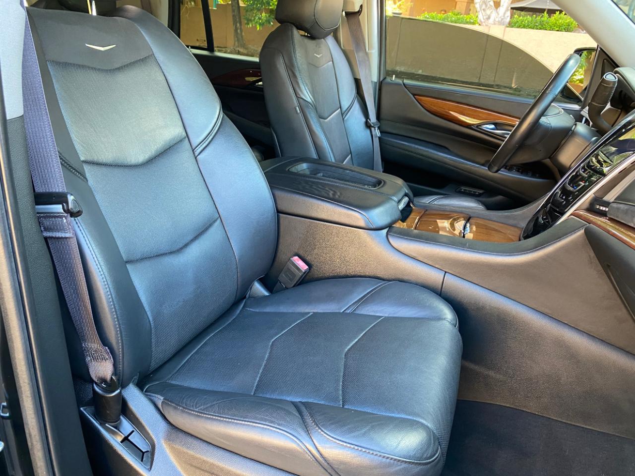 Cadillac Escalade 4WD 2016