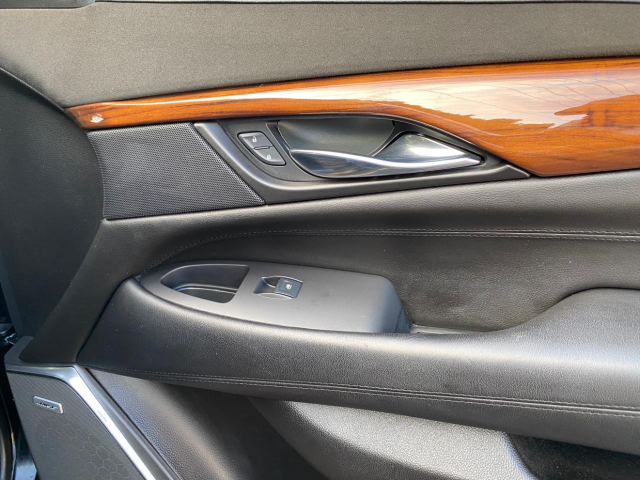 Cadillac Escalade 4WD 2016