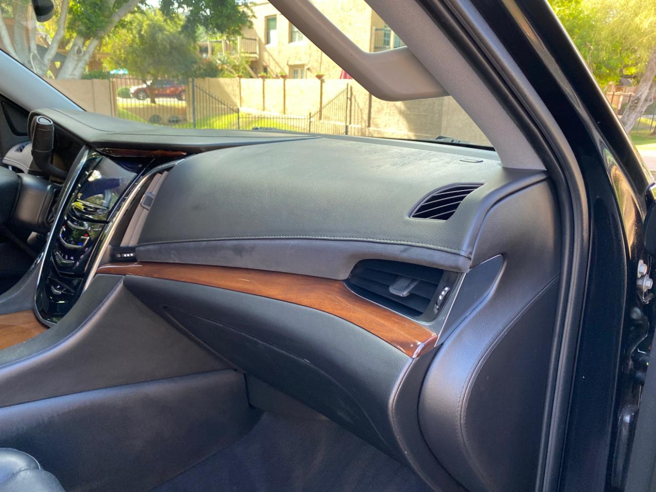 Cadillac Escalade 4WD 2016