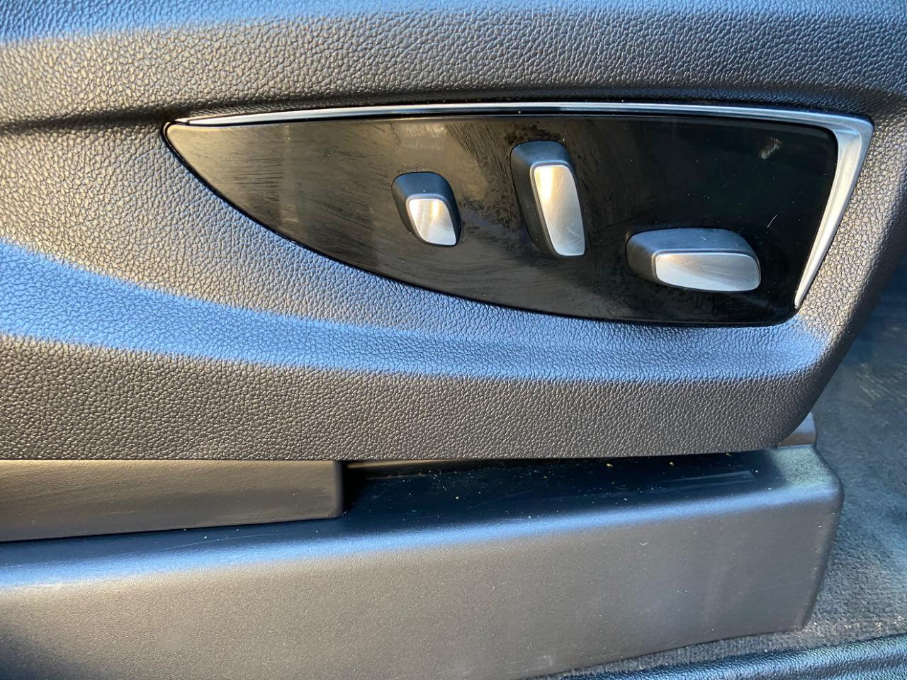 Cadillac Escalade 4WD 2016