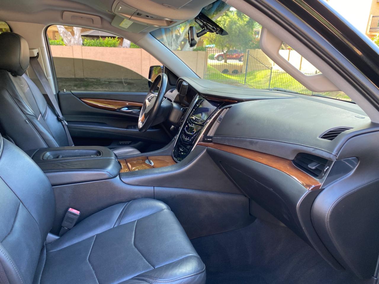 Cadillac Escalade 4WD 2016