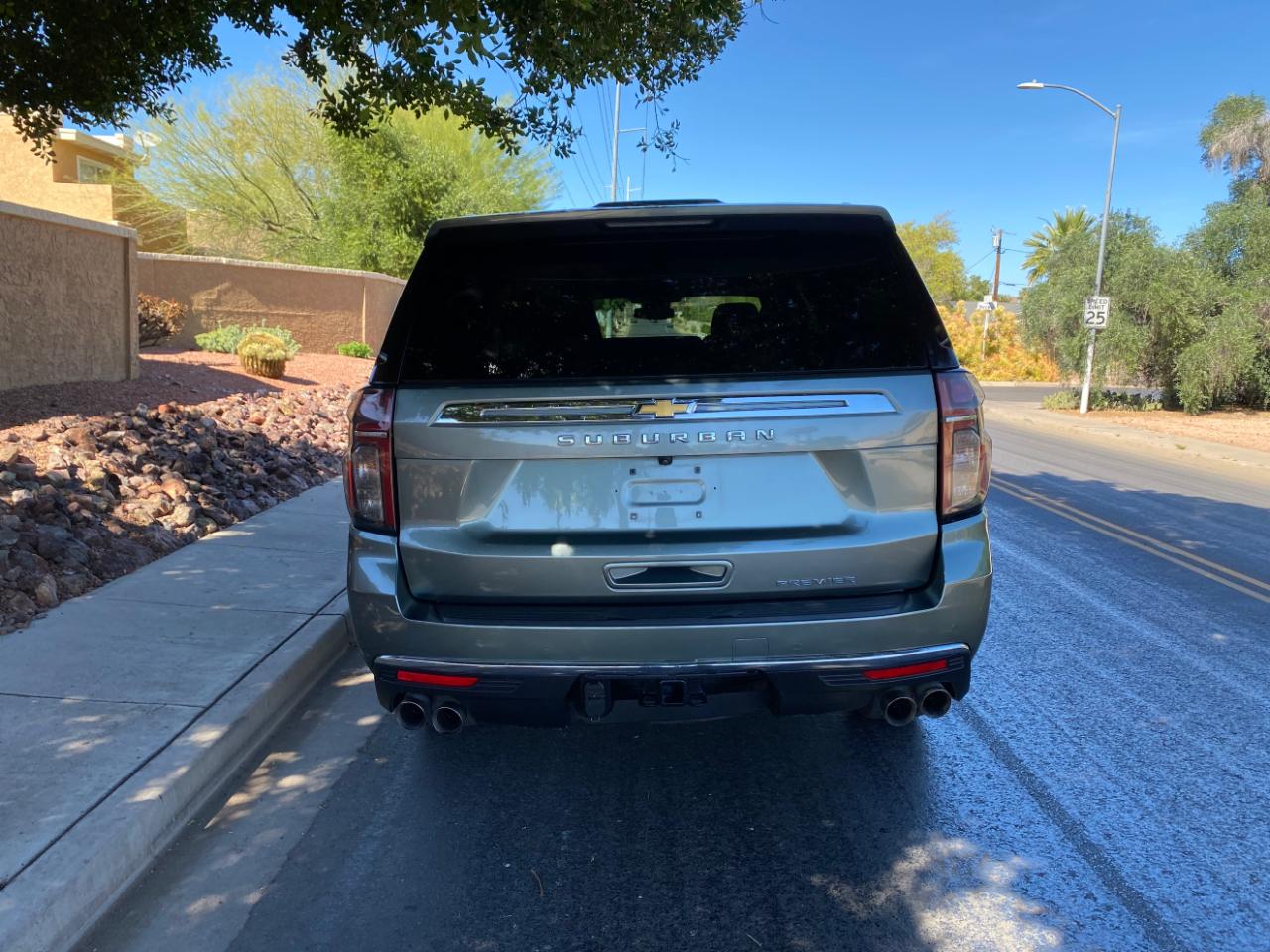 Chevrolet Suburban 4WD 4dr Premier 2023