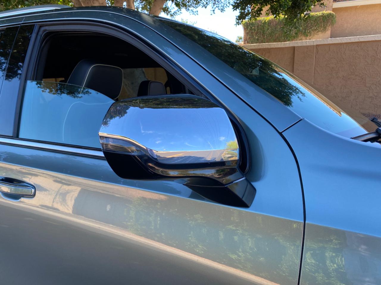 Chevrolet Suburban 4WD 4dr Premier 2023