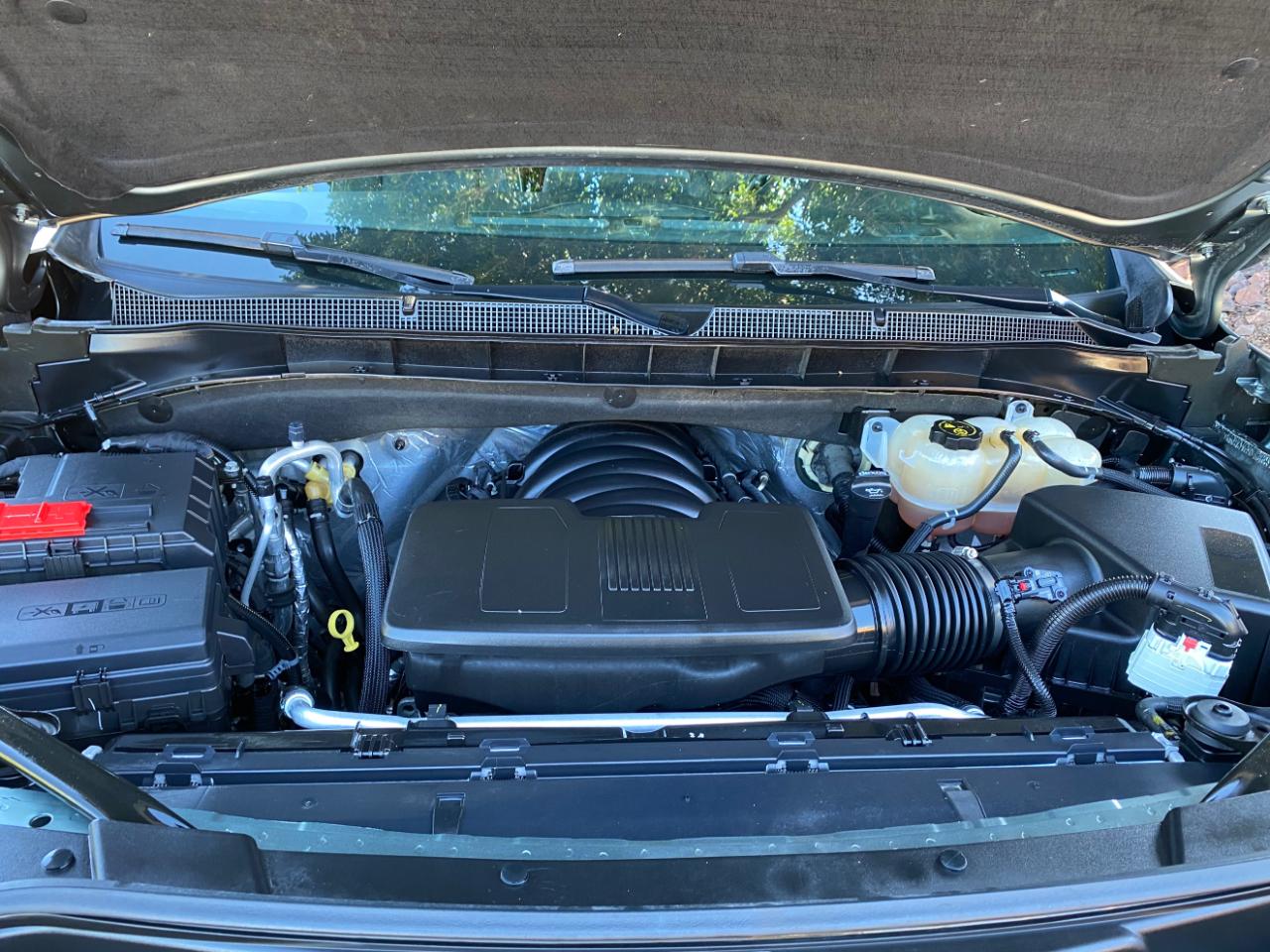 Chevrolet Suburban 4WD 4dr Premier 2023