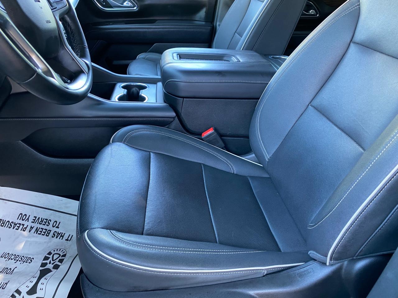 Chevrolet Suburban 4WD 4dr Premier 2023