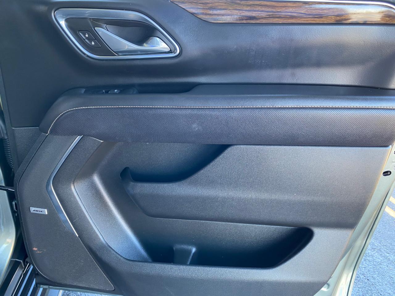 Chevrolet Suburban 4WD 4dr Premier 2023