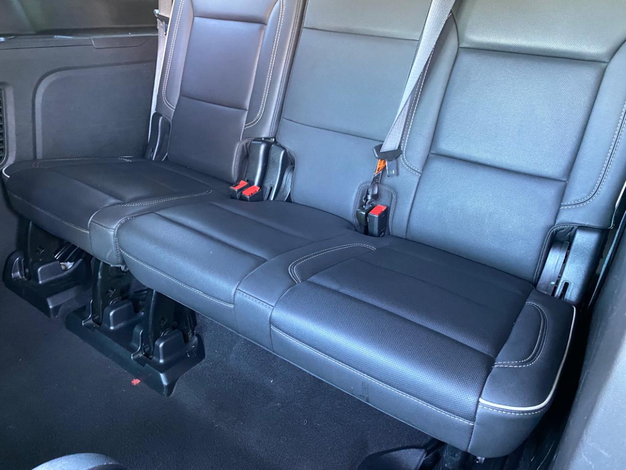 Chevrolet Suburban 4WD 4dr Premier 2023