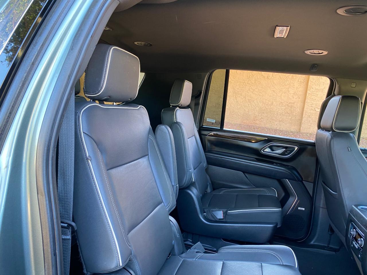 Chevrolet Suburban 4WD 4dr Premier 2023