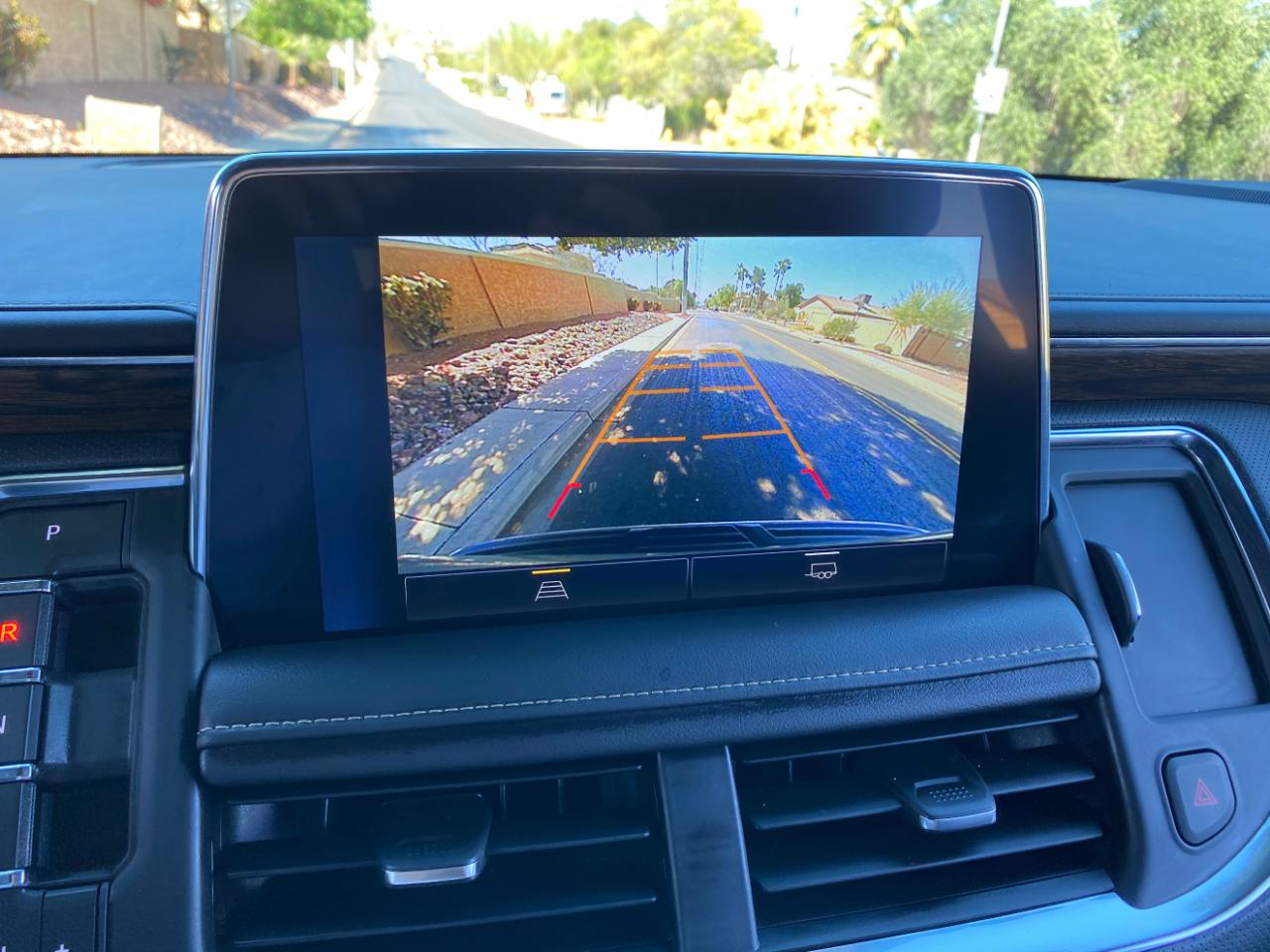 Chevrolet Suburban 4WD 4dr Premier 2023