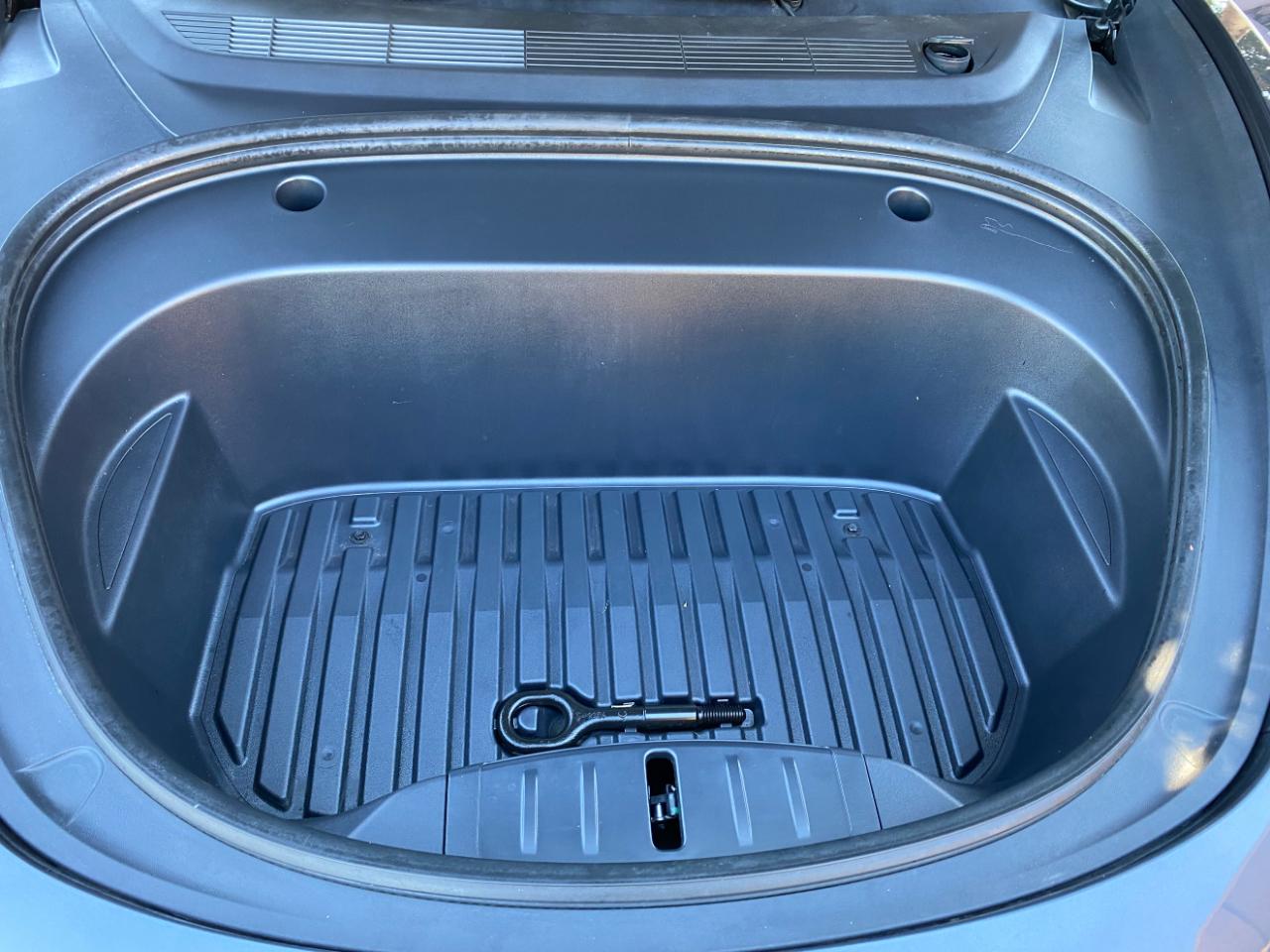 Tesla Model 3 RWD 2023