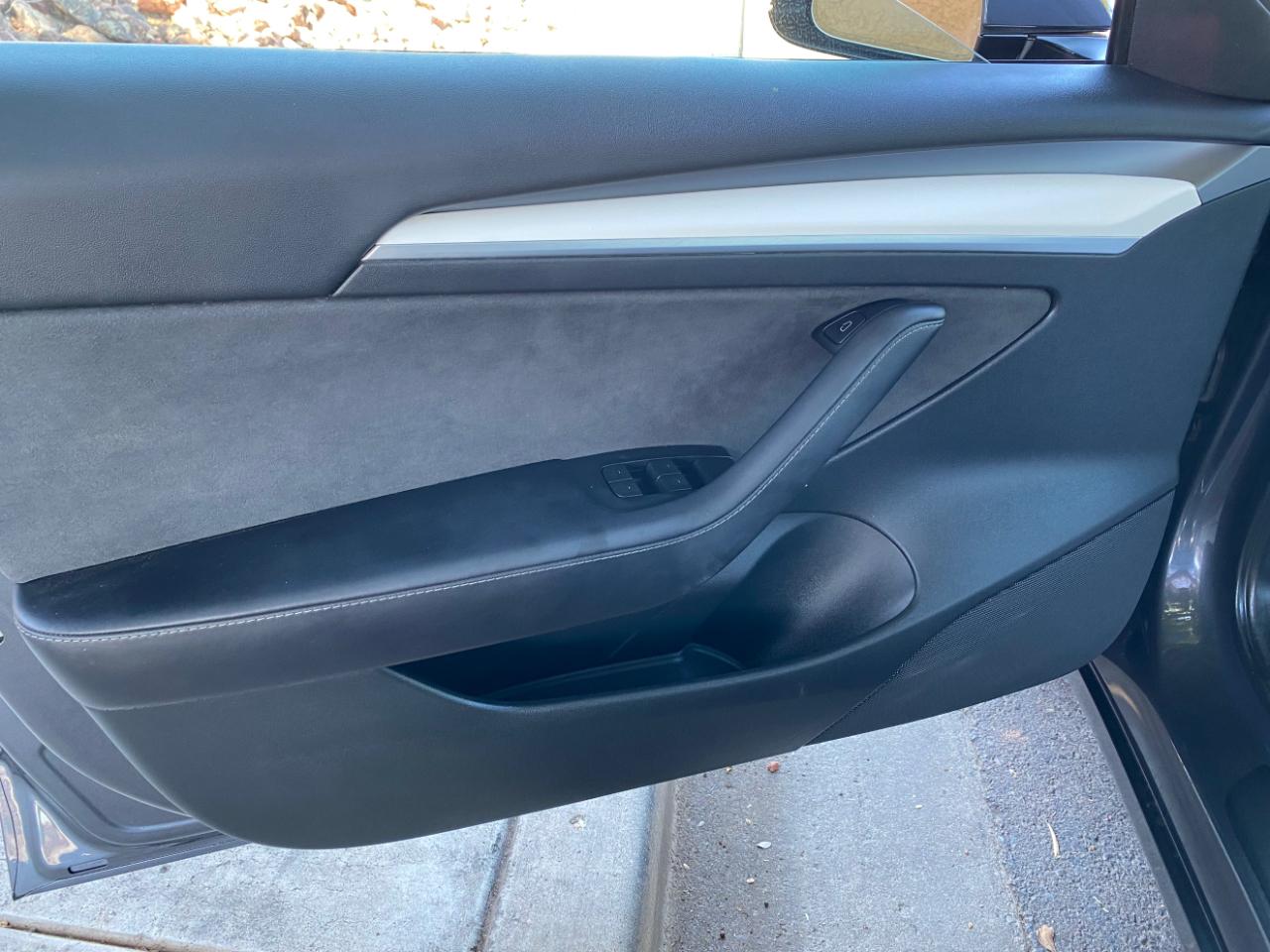 Tesla Model 3 RWD 2023