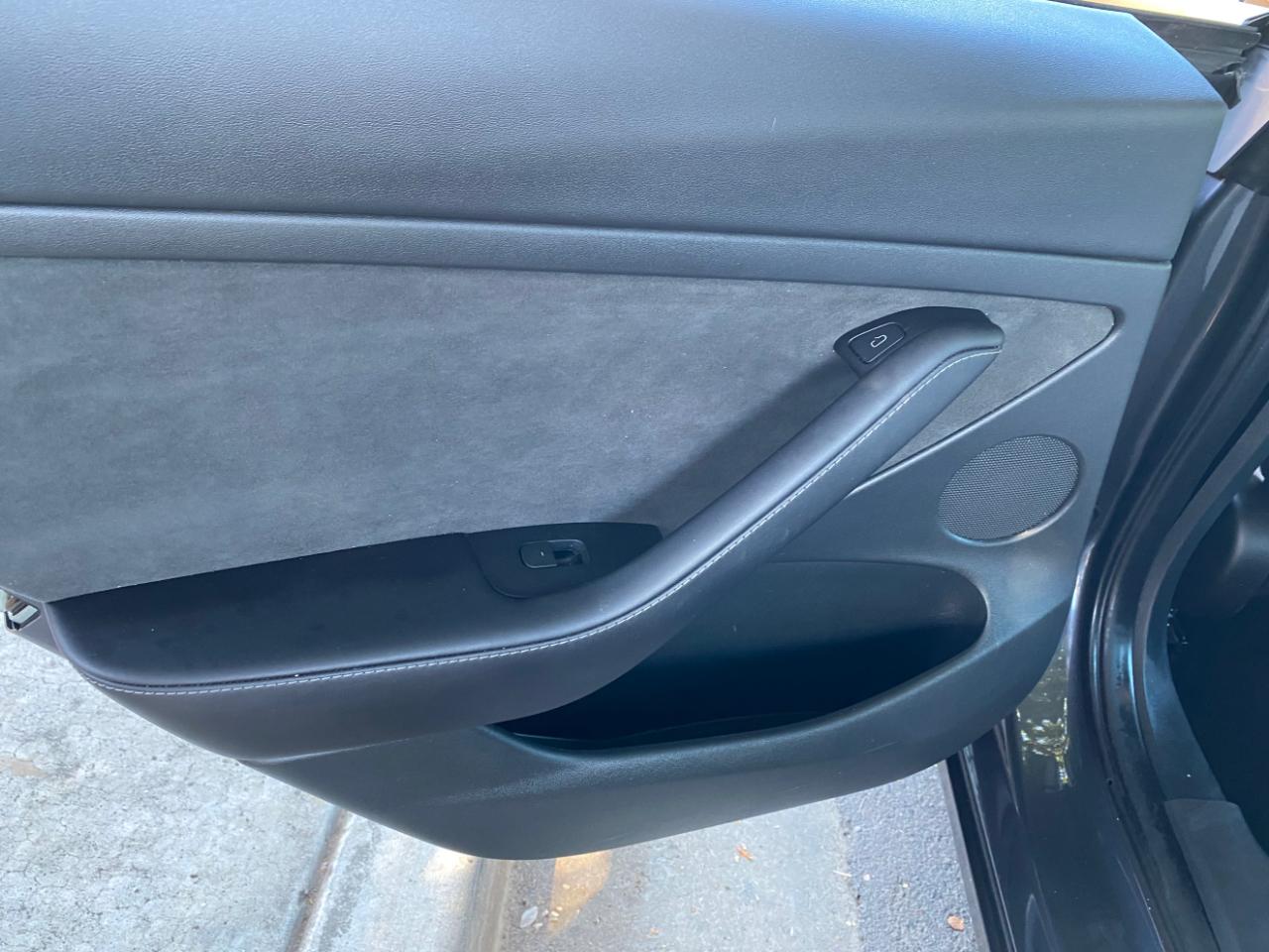 Tesla Model 3 RWD 2023