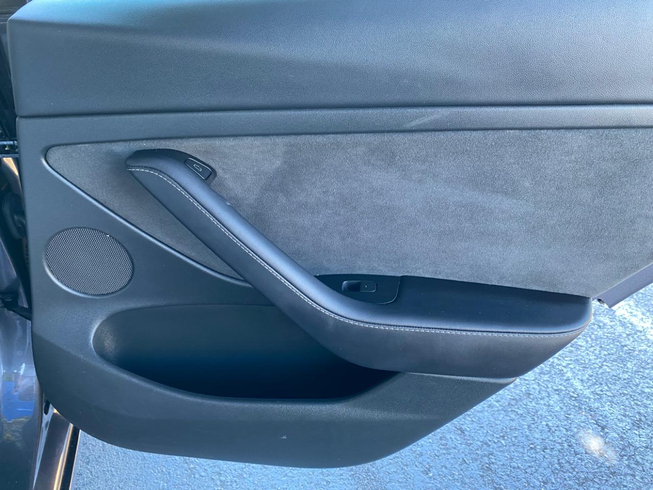 Tesla Model 3 RWD 2023