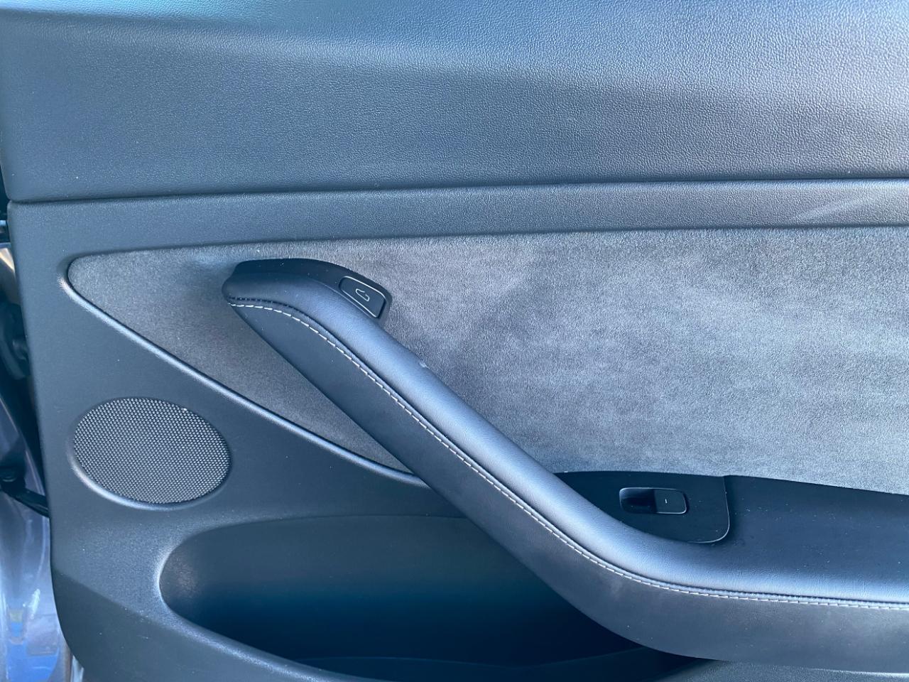 Tesla Model 3 RWD 2023