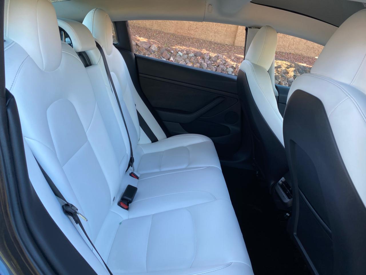 Tesla Model 3 RWD 2023