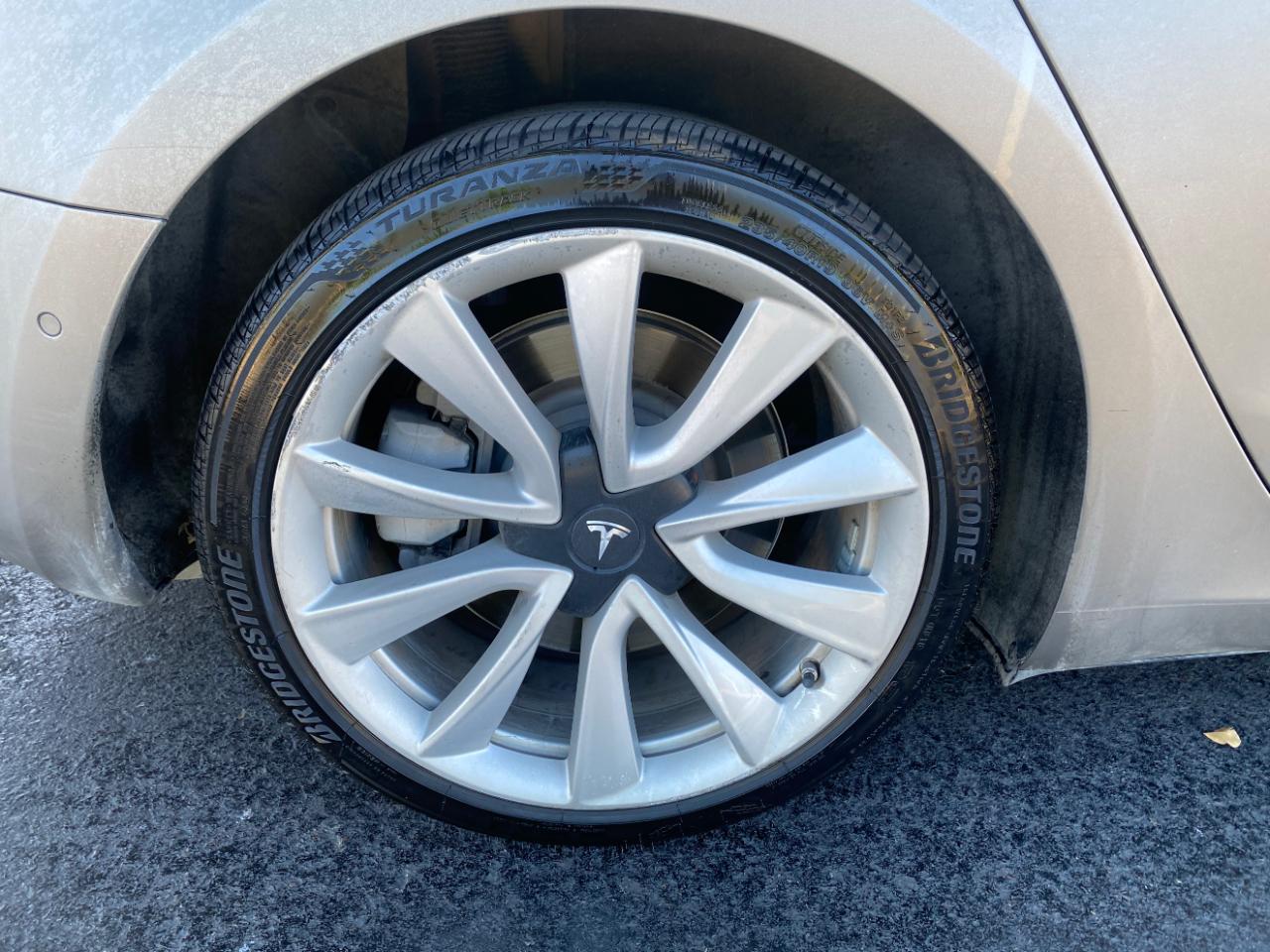 Tesla Model 3 Mid Range RWD *Ltd Avail* 2019