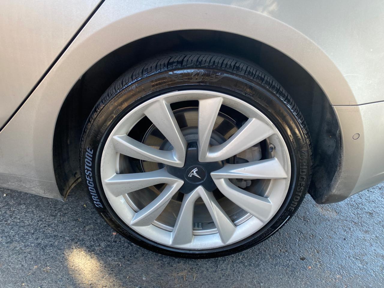 Tesla Model 3 Mid Range RWD *Ltd Avail* 2019