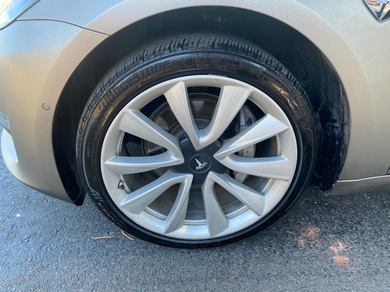 Tesla Model 3 Mid Range RWD *Ltd Avail* 2019
