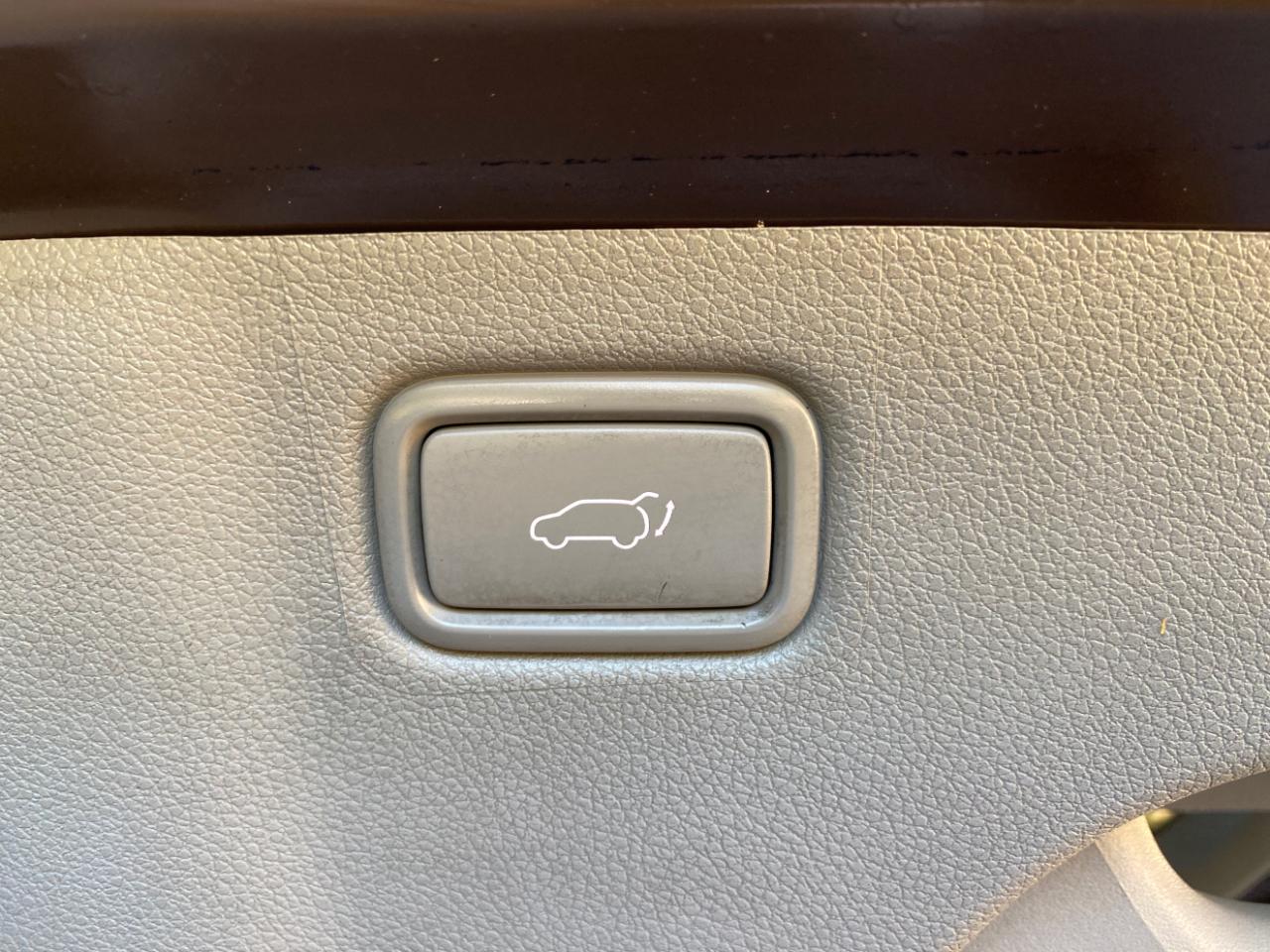 Kia Sedona 4dr Wgn SX 2016