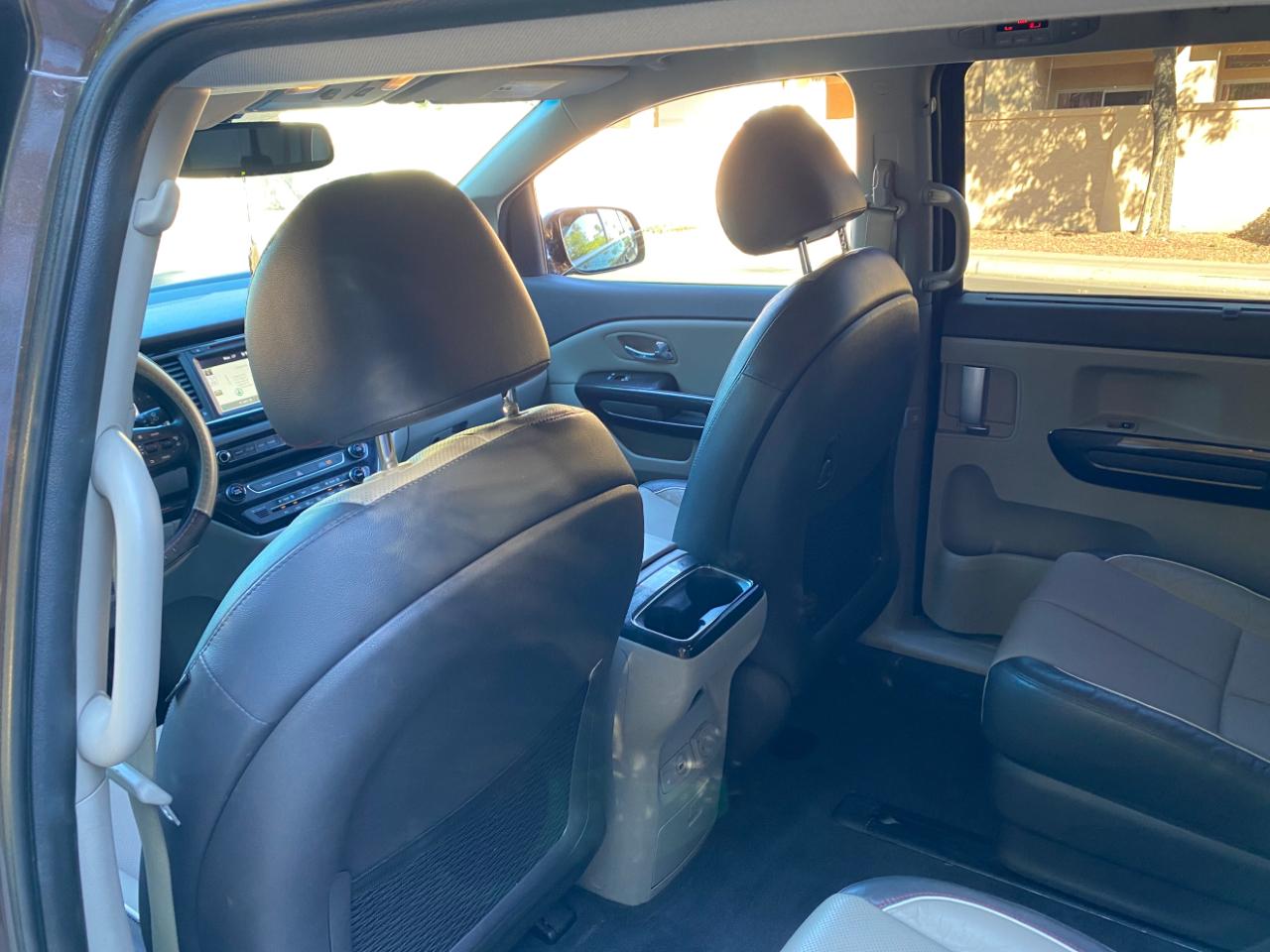 Kia Sedona 4dr Wgn SX 2016