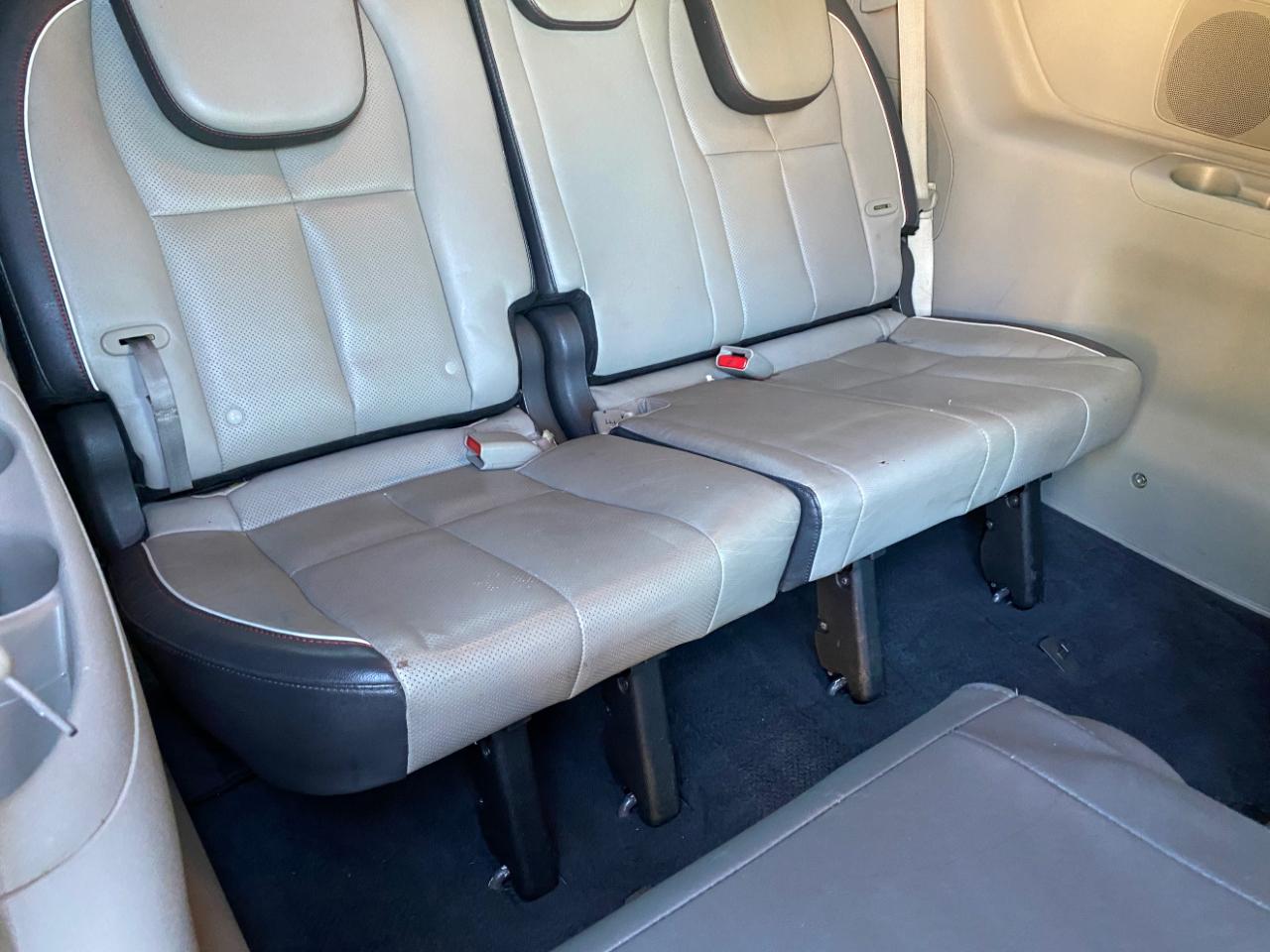 Kia Sedona 4dr Wgn SX 2016