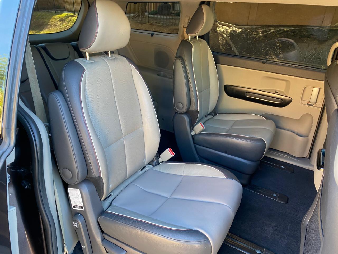 Kia Sedona 4dr Wgn SX 2016