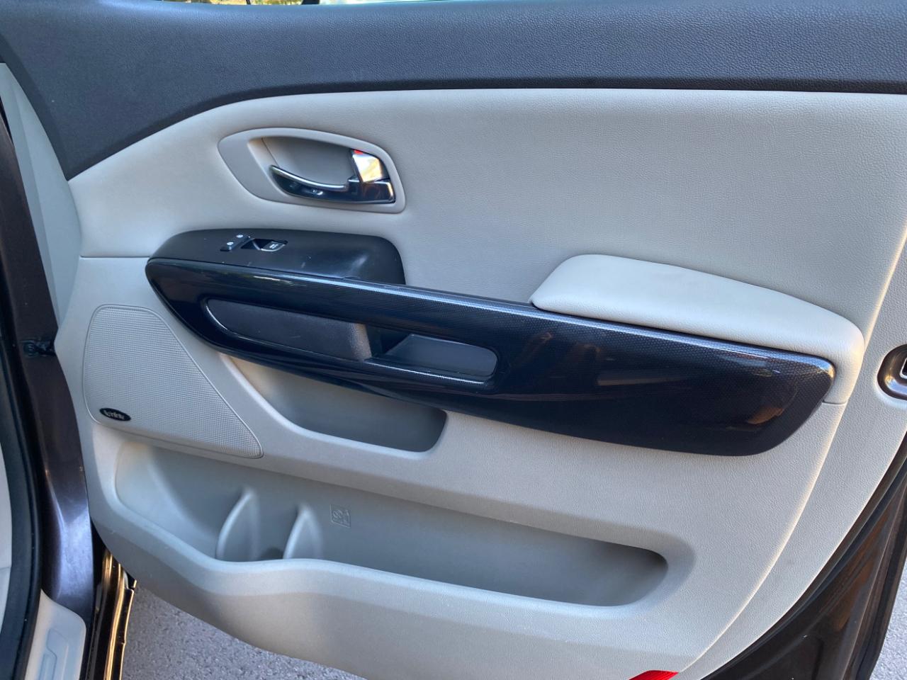 Kia Sedona 4dr Wgn SX 2016