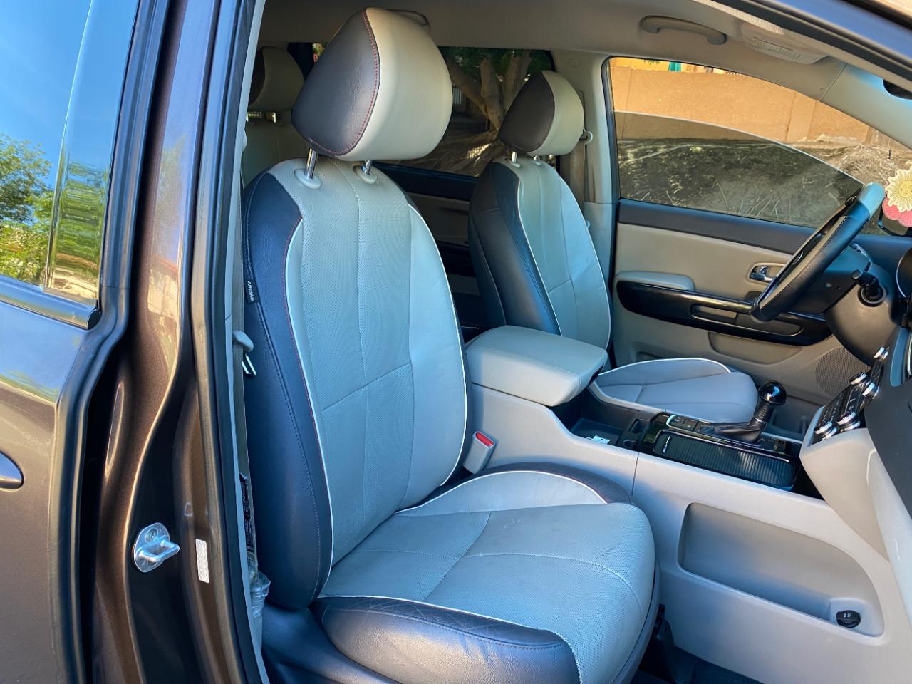 Kia Sedona 4dr Wgn SX 2016