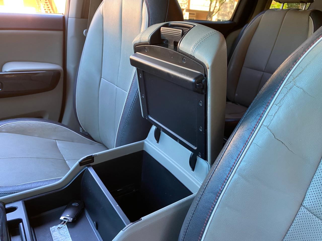 Kia Sedona 4dr Wgn SX 2016