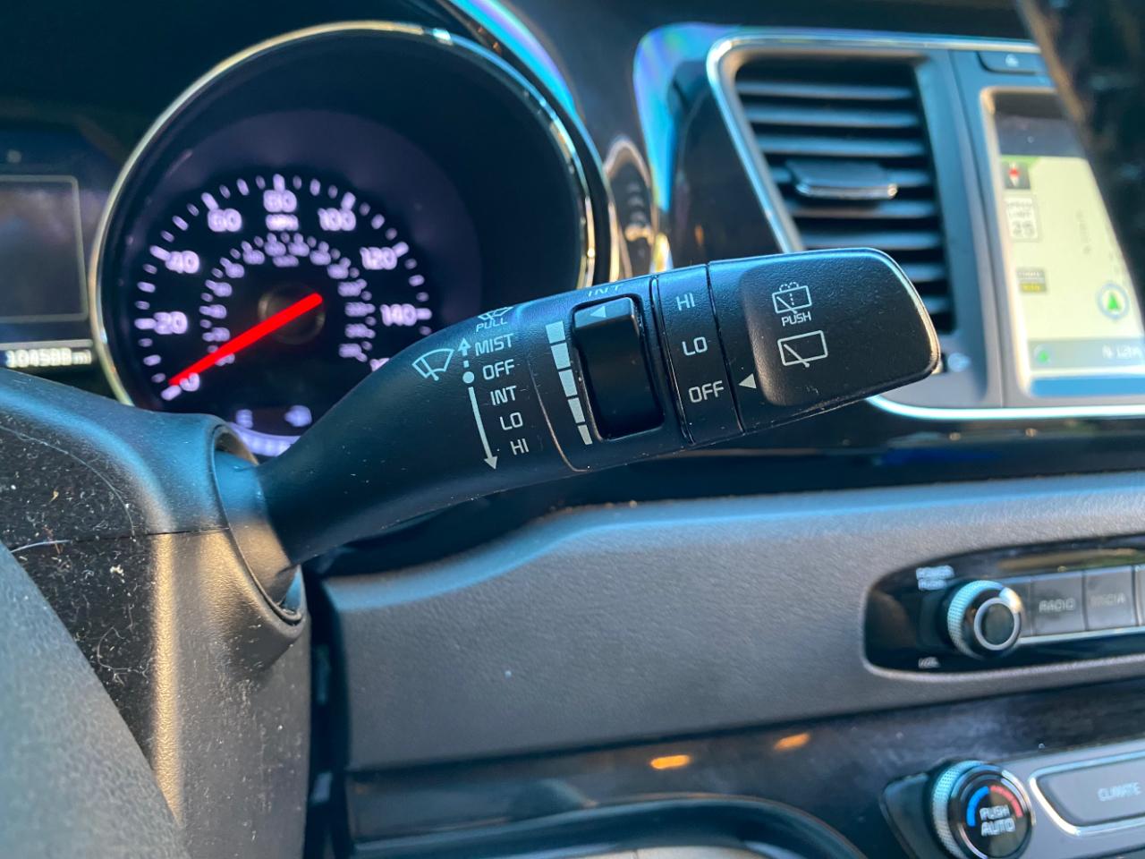 Kia Sedona 4dr Wgn SX 2016