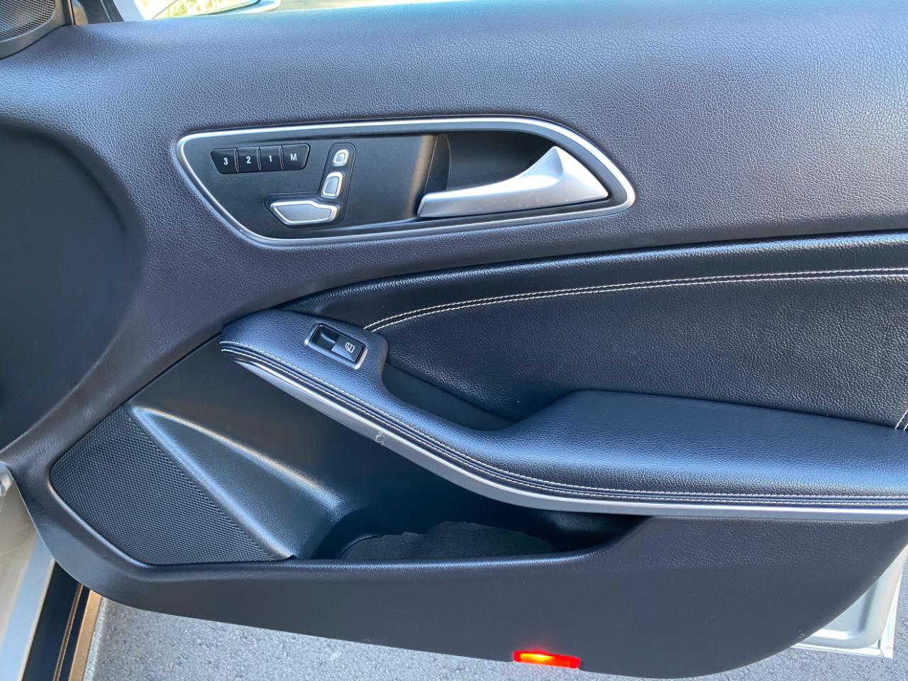 Mercedes-Benz GLA GLA 250 SUV 2018